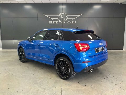 Audi Q2 1.5 Q2 Black Blue #3