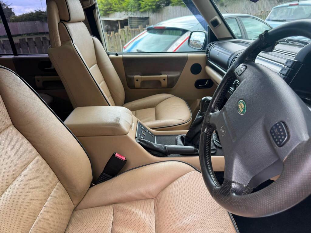Land Rover Discovery 2.5 Td5 Landmark 7 Seats  #34