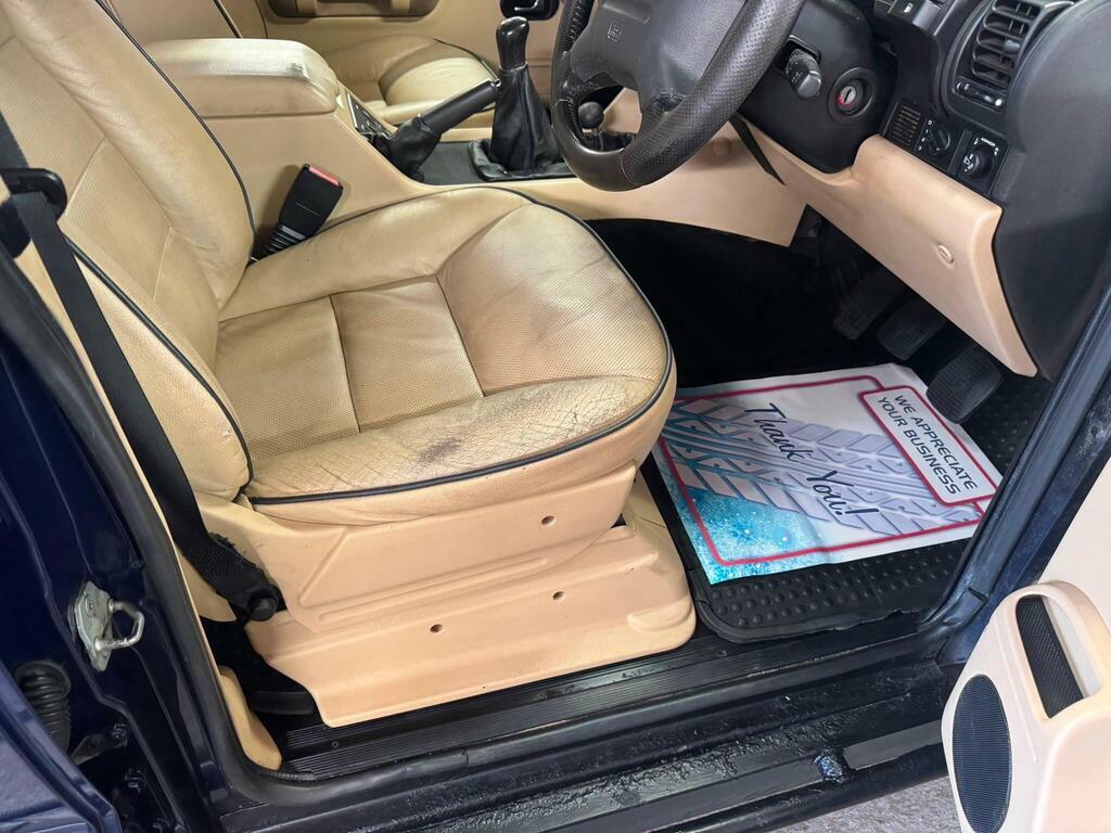 Land Rover Discovery 2.5 Td5 Landmark 7 Seats  #29