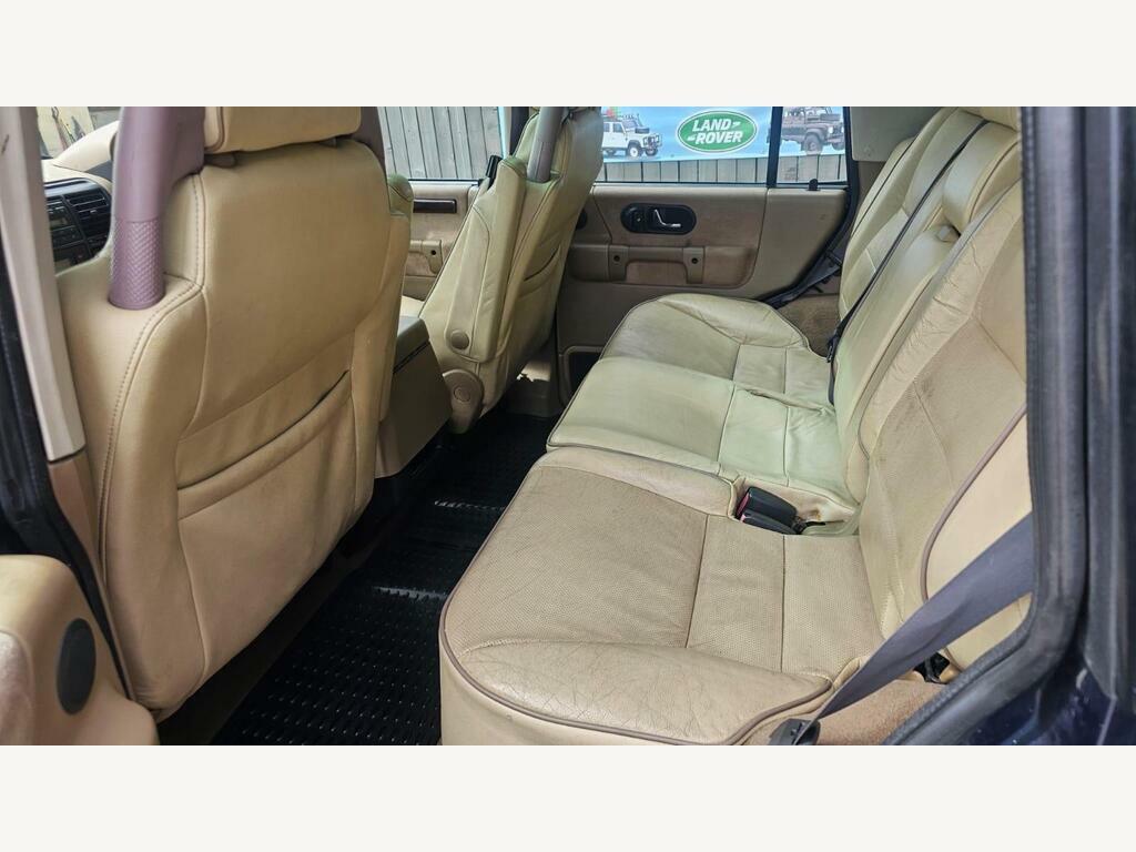 Land Rover Discovery 2.5 Td5 Serengeti 7Str 137 Bhp Black #49