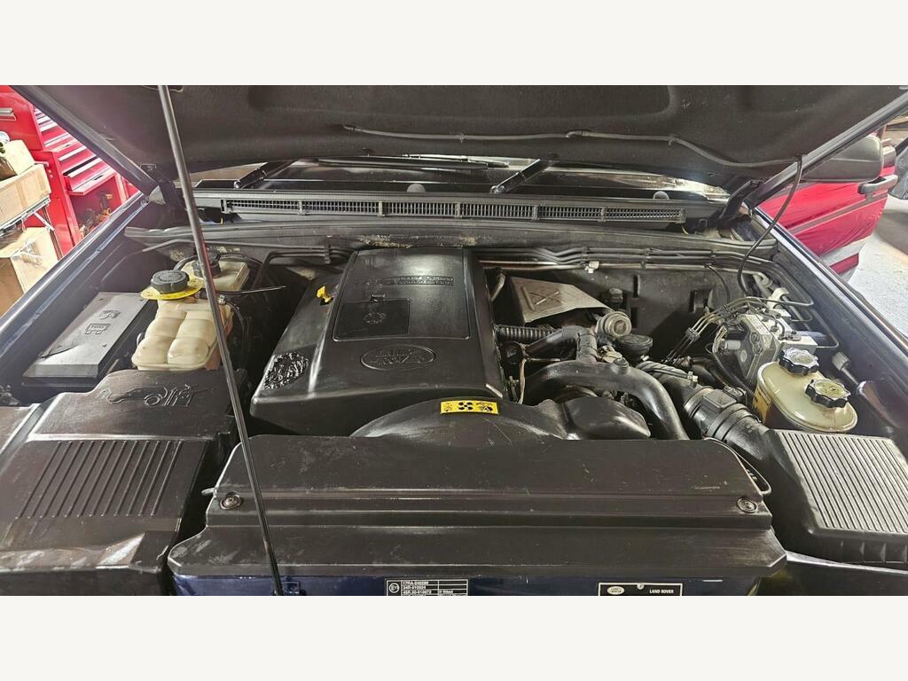 Land Rover Discovery 2.5 Td5 Serengeti 7Str 137 Bhp Black #20