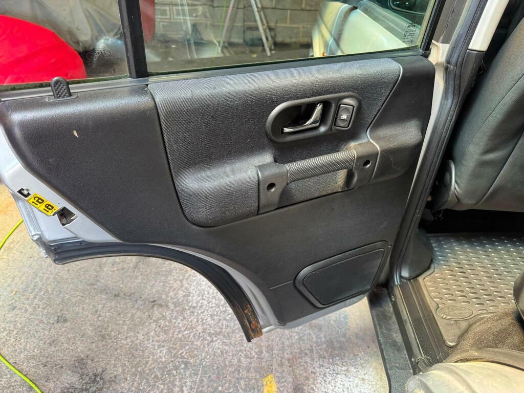 Land Rover Discovery S Blue #57