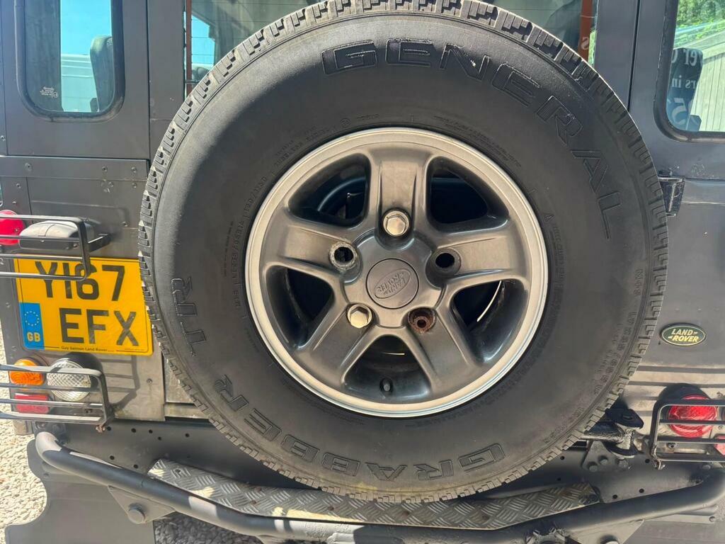 Land Rover Defender 90 Defender 110 Td5 White #17