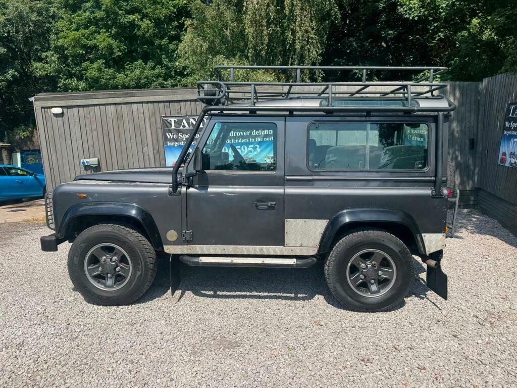 Land Rover Defender 90 Defender 110 Td5 White #8