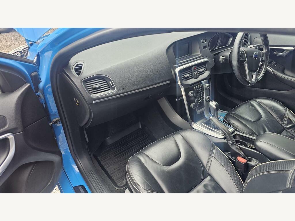 Volvo V40 D2 R-design Was 9,599 #16
