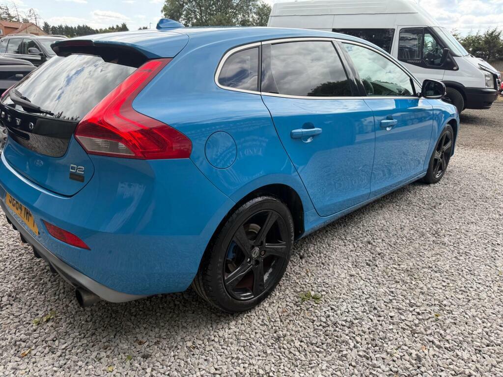 Volvo V40 D2 R-design Was 9,599 #29