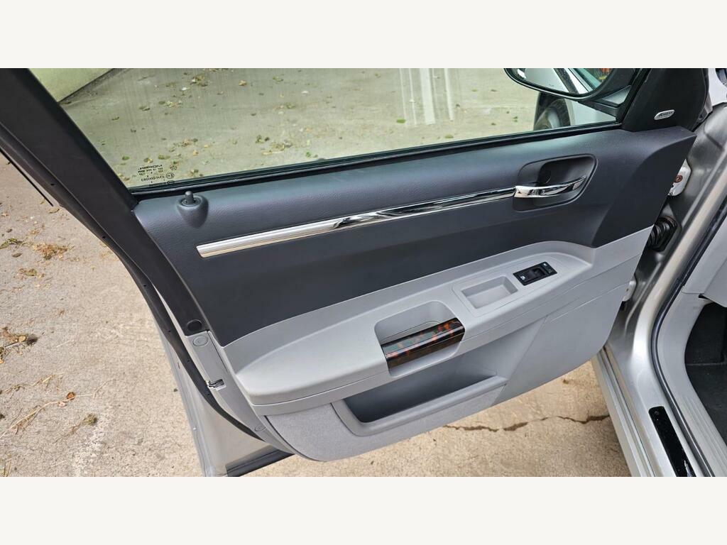 Chrysler 300C 3.0 Crd V6 Saloon 215 Gkm, Silver #34