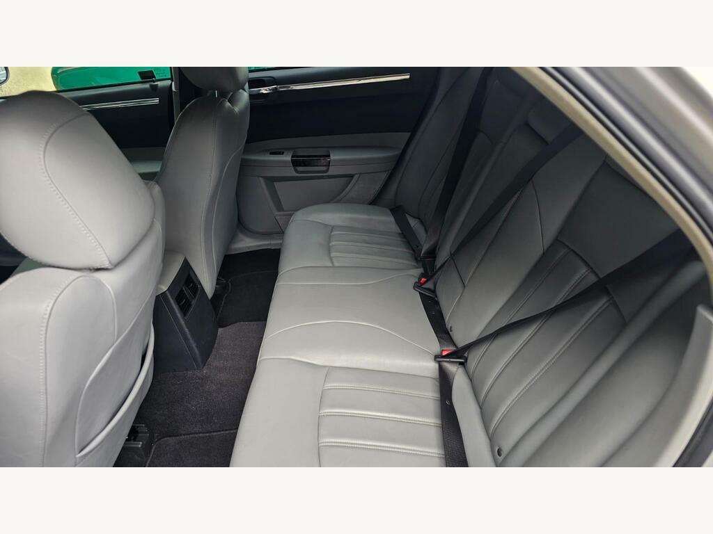 Chrysler 300C 3.0 Crd V6 Saloon 215 Gkm, Silver #18