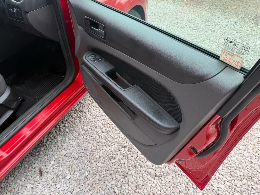 Ford Focus Sport 5-Door Blue #24
