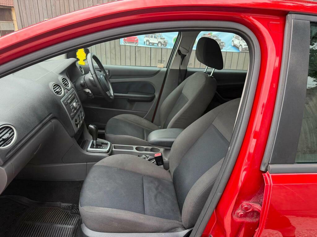 Ford Focus Sport 5-Door Blue #22