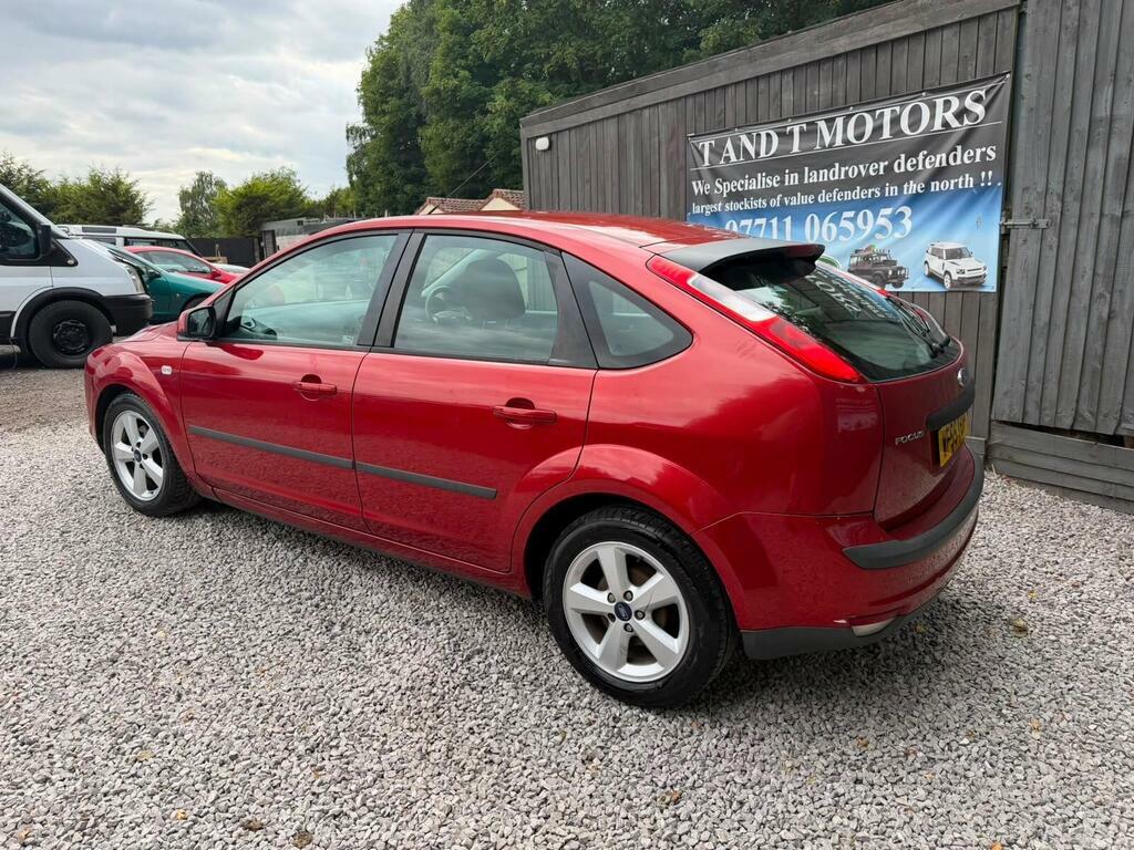 Ford Focus Sport 5-Door Blue #4