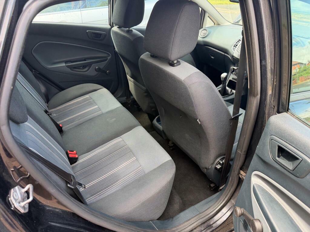 Ford Fiesta 1.4 Zetec Silver #25