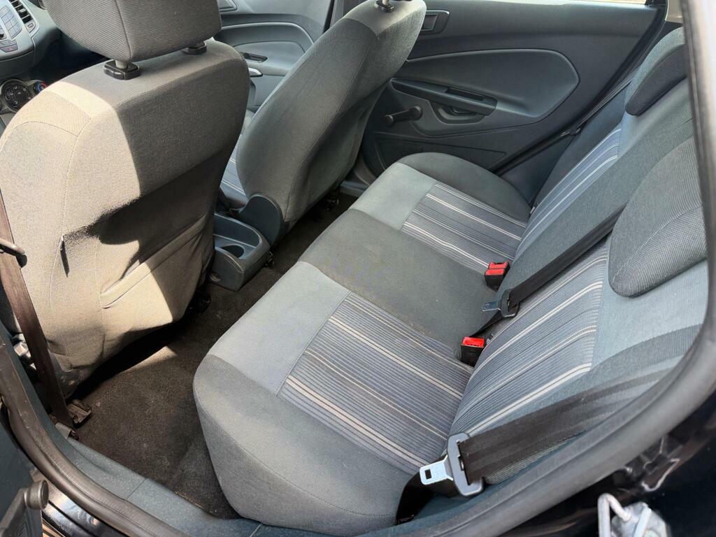 Ford Fiesta 1.4 Zetec Silver #24