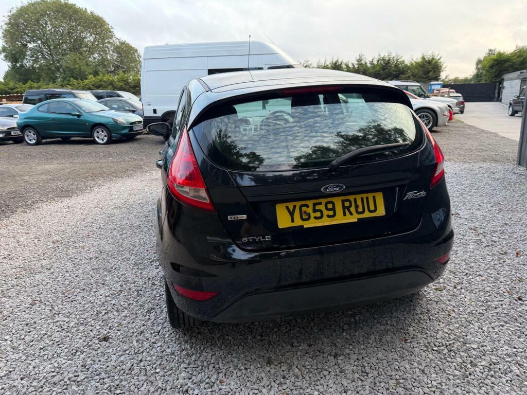 Ford Fiesta 1.4 Zetec Silver #17