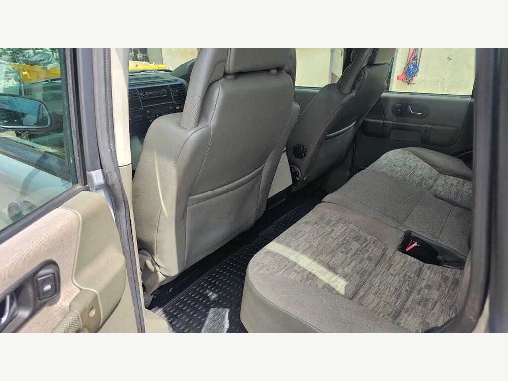 Land Rover Discovery 2.5 Td5 Es Premium Black #19