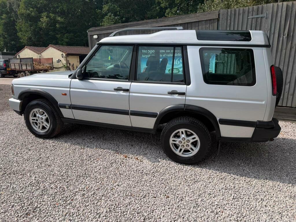 Land Rover Discovery 2.5 Td5 Es Premium Black #11