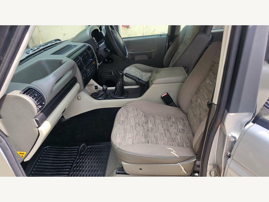 Land Rover Discovery 2.5 Td5 Es Premium Black #30