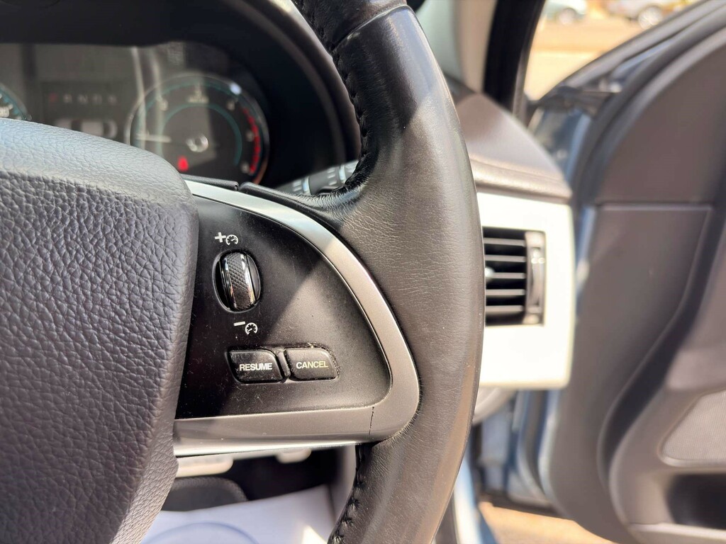 Jaguar XF Saloon 2.2D 200 Premium Luxury Red #33