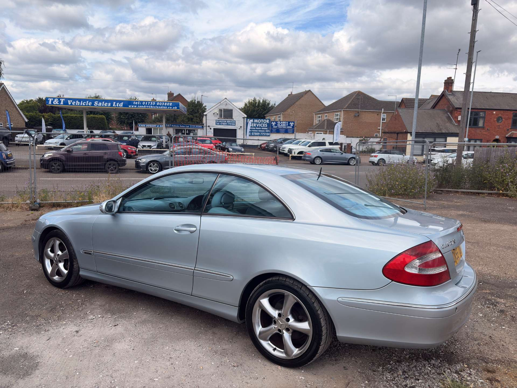 Mercedes-Benz CLK 2.1 Clk220 Cdi Sport Black #9