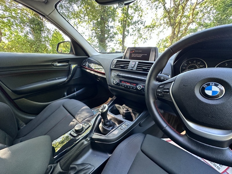 BMW 1 Series 2.0 116D Sport Euro 5 Ss Blue #21