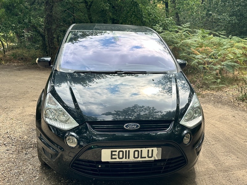Ford S-Max Zetec Black #2