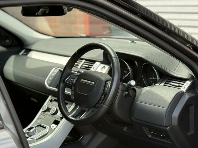 Land Rover Range Rover Evoque 2016 2.0 Ed4 Se Tech Suv Fwd Eur White #11
