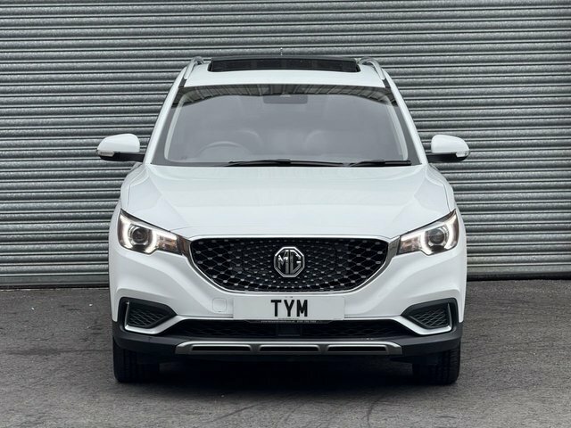MG ZS 44.5Kwh Exclusive Suv 143 Ps White #5