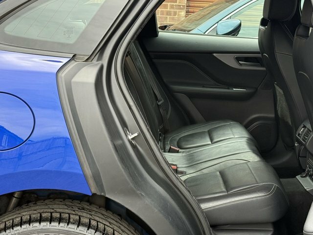 Jaguar F-Pace 2017 2.0 P250i R-sport Suv Awd Eur Grey #18