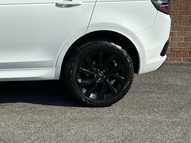 Land Rover Discovery Sport 2.0 P200 Se Black #24