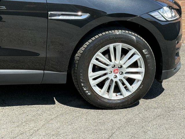 Jaguar F-Pace Silver #36