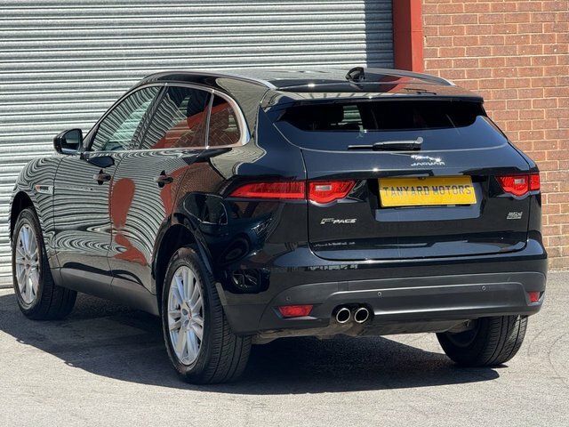 Jaguar F-Pace Silver #8