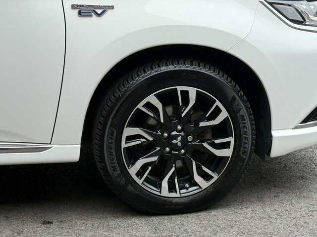 Mitsubishi Outlander Outlander 4Hs Phev Cvt Grey #37