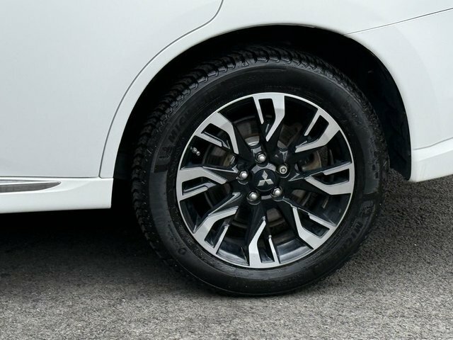 Mitsubishi Outlander Outlander 4Hs Phev Cvt Grey #39