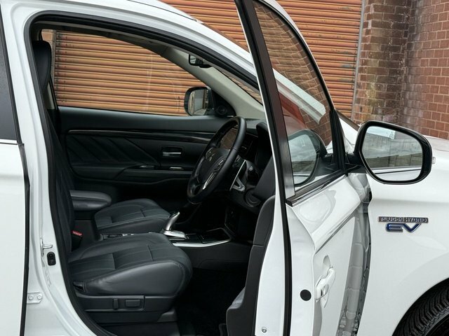 Mitsubishi Outlander Outlander 4Hs Phev Cvt Grey #17