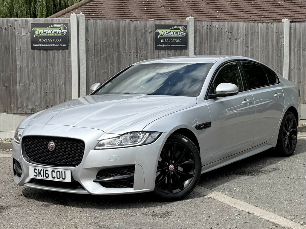 Jaguar XF Saloon 2.0 D R-sport 201616 Silver #3