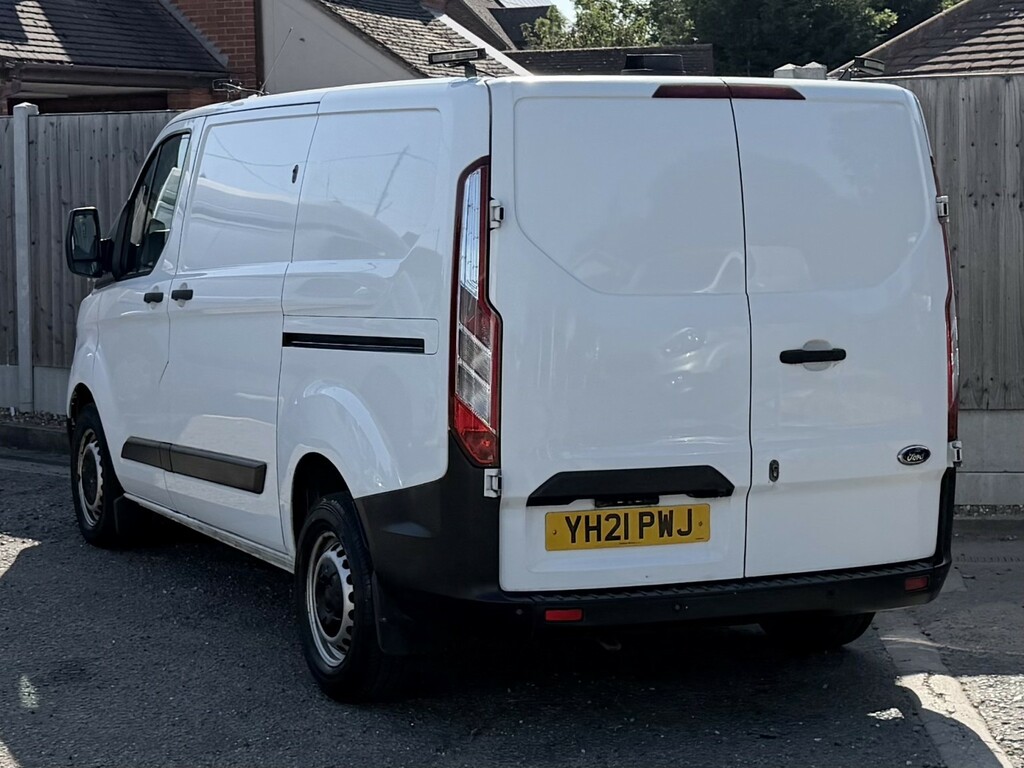 Ford Transit Custom Panel Van 2.0 Transit Custom Leader Van 320 L1 2.0 White #5