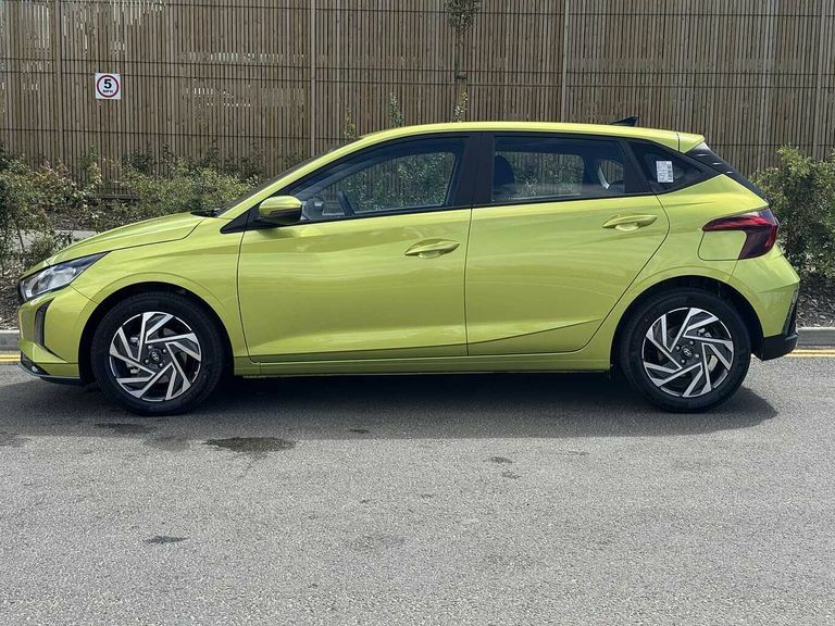Hyundai I20 1.0T Gdi 90 Element Green #4