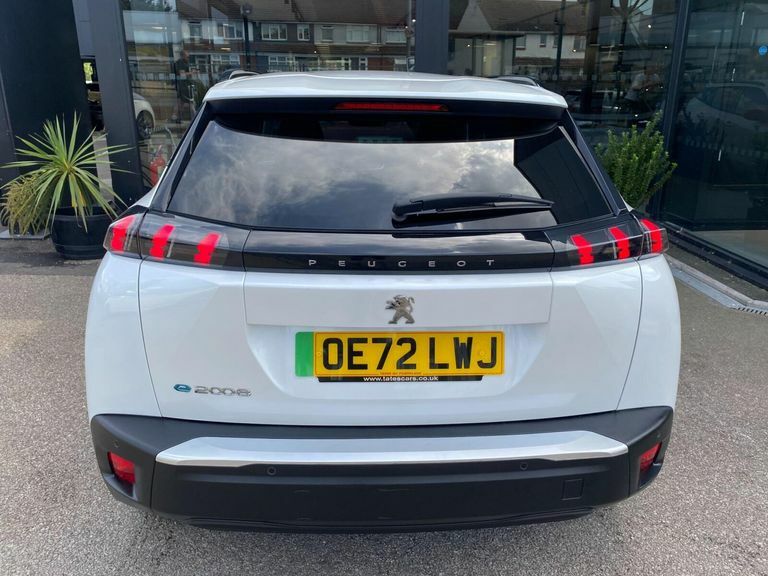 Peugeot e-2008 50Kwh Active Premium 7Kw Charger White #5