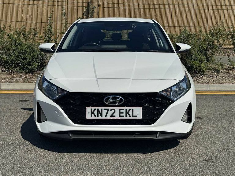 Hyundai I20 1.0T Gdi 48V Mhd Se Connect White #5