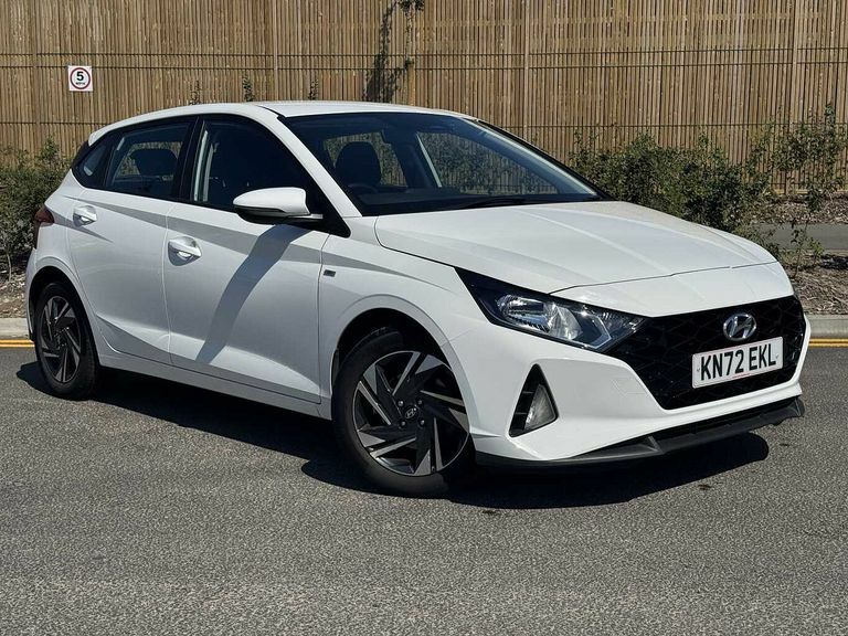 Hyundai I20 1.0T Gdi 48V Mhd Se Connect White