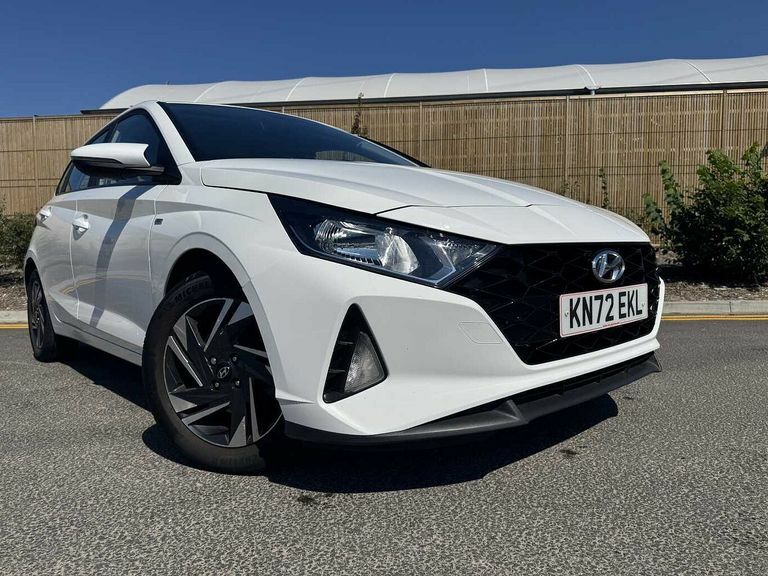 Hyundai I20 1.0T Gdi 48V Mhd Se Connect White #6