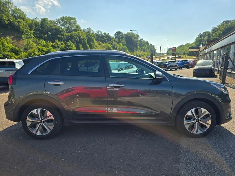 Kia e-Niro 150Kw 4 64Kwh Grey #2