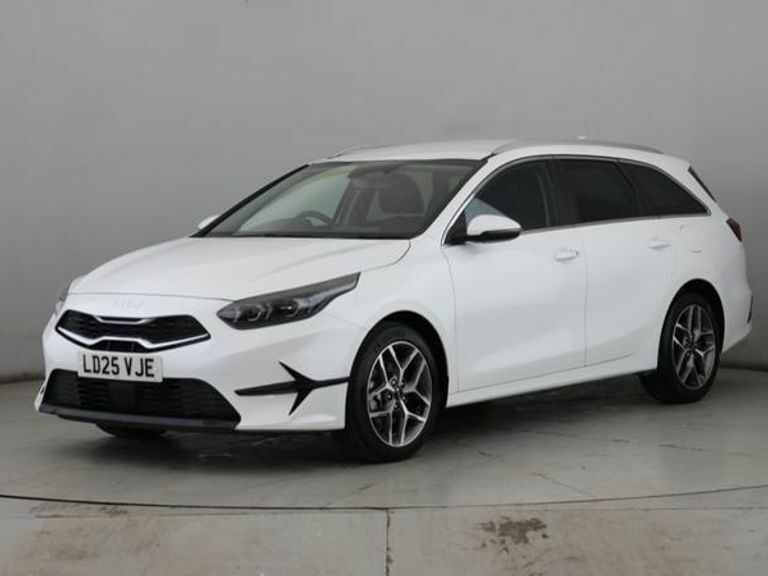 Kia Ceed 1.5T Gdi Isg 138 3 Dct White #6