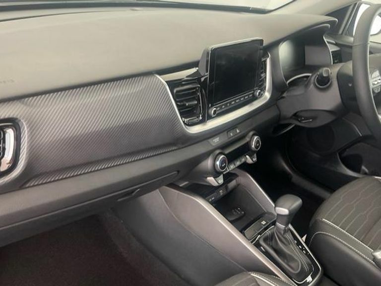 Kia Stonic 3 Grey #8