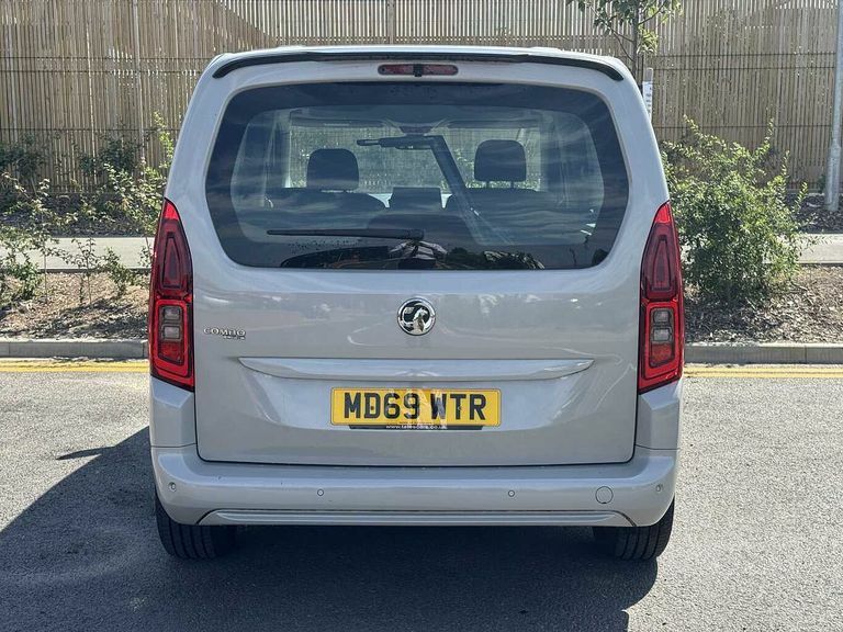 Vauxhall Combo Life 1.2 Turbo 130 Energy Grey #3
