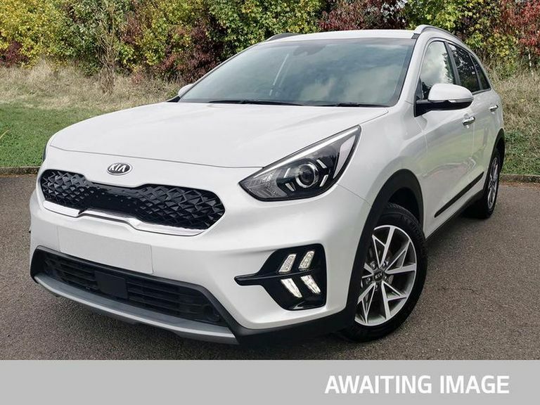 Kia Niro Suv White