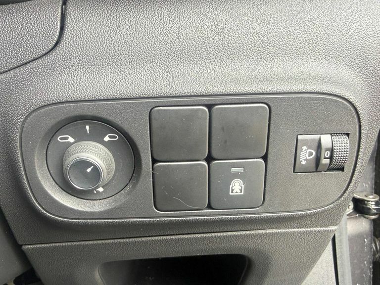 Citroen C3 1.2 Puretech Max Hatchback Eat6 Euro 6 Grey #16