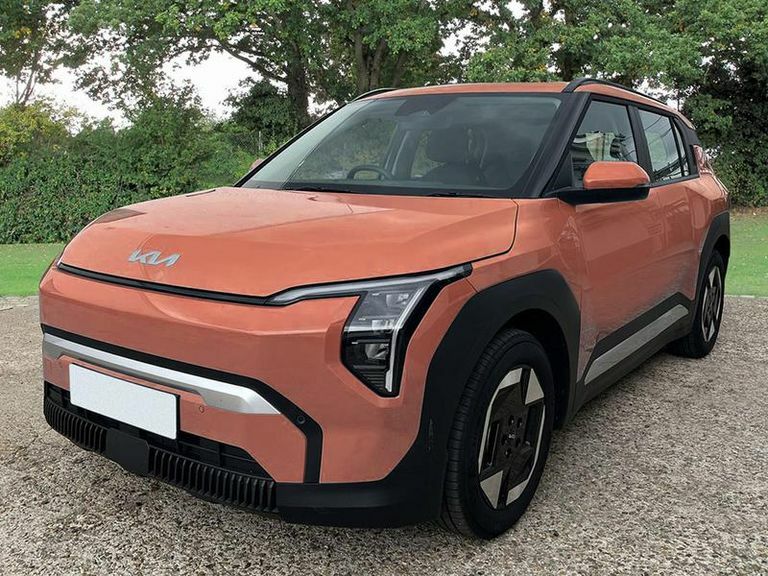 Kia EV3 150Kw Air 81.4Kwh Orange