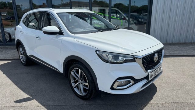 MG HS Suv White #5