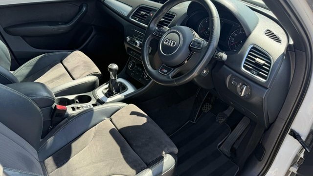 Audi Q3 Suv KX15WKP White #6